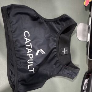 Catapult Women's Black Sports Bra Size S Wireless Solid Logo Accent